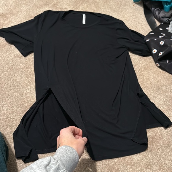 Slit Shirt - Picture 3 of 3